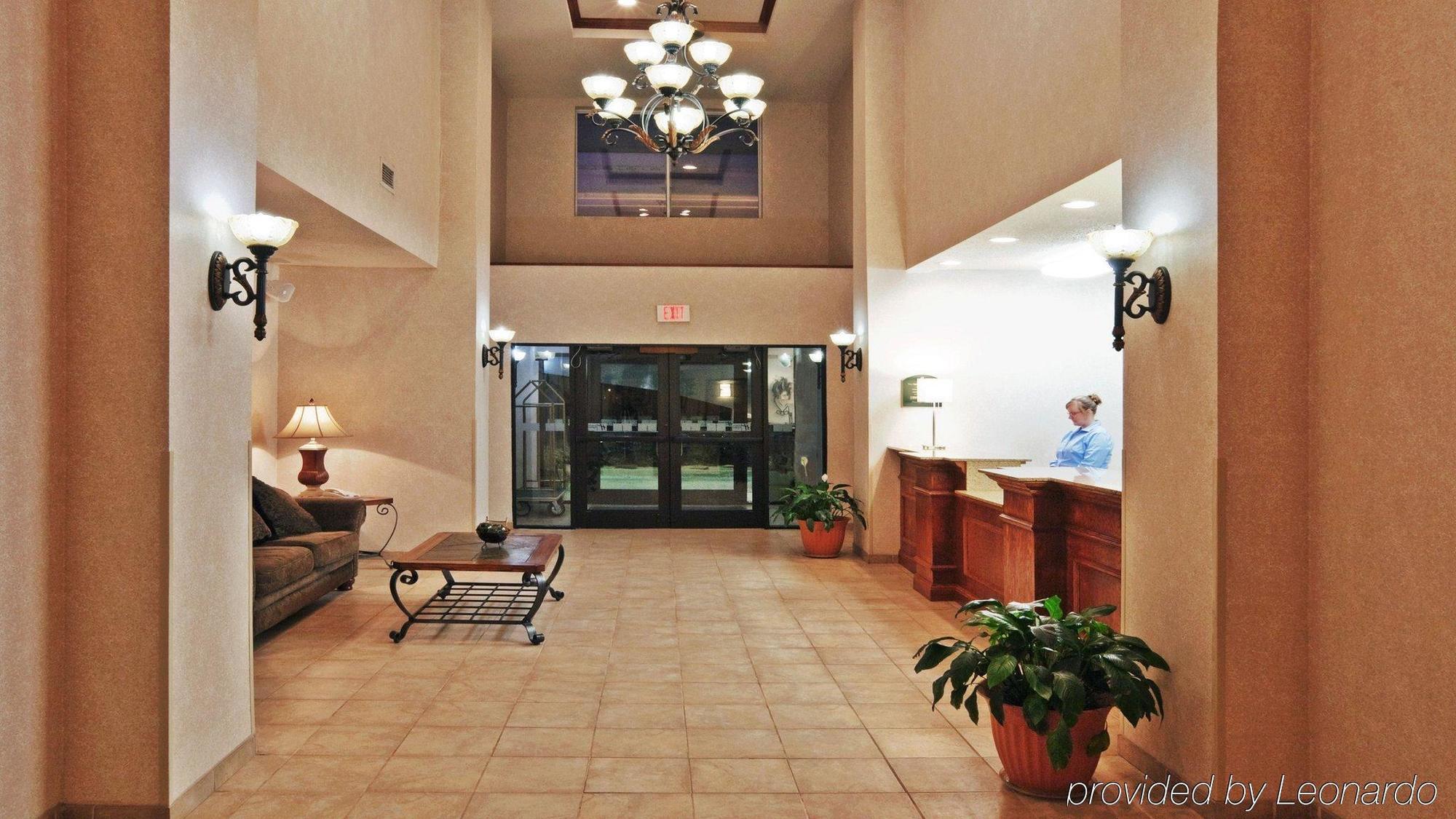 Holiday Inn Express Hotel & Suites Chickasha By Ihg Beltér fotó